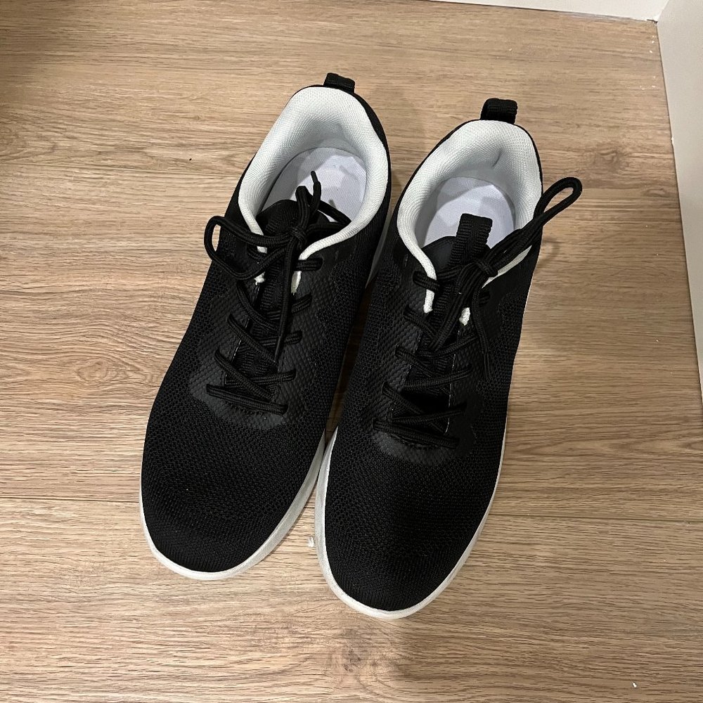 UNIQLO Unisex Knitted Lace-up Sneakers - Black - Size 8